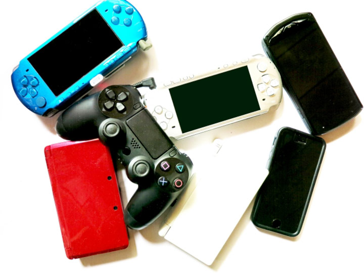 ゲーム機を売りたい方必見！PSPの買取について徹底解説！ | カウモバイル